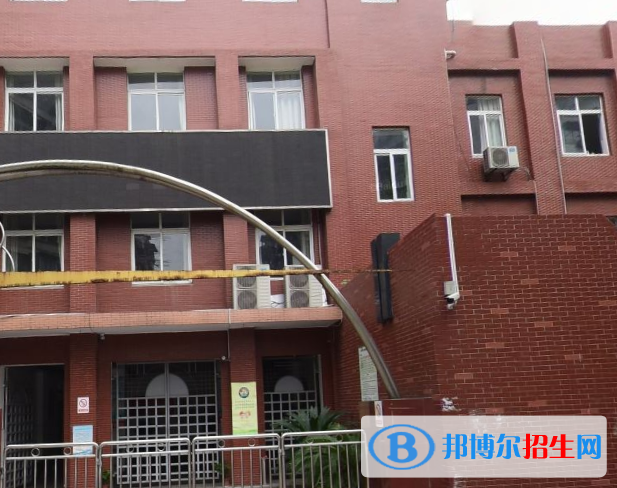 武漢電子信息職業(yè)技術(shù)學(xué)校2020年報(bào)名條件、招生要求、招生對(duì)象