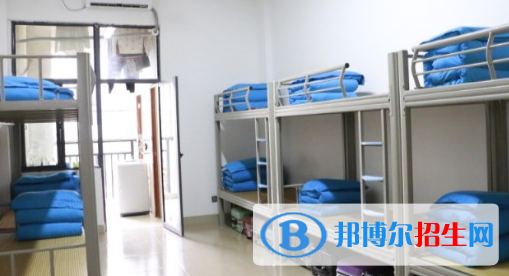 廣西二輕高級技工學校2020年宿舍條件 