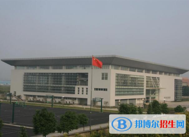 鎮(zhèn)海職教中心學校網(wǎng)站網(wǎng)址