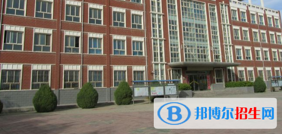 蘭州航空工業(yè)技工學(xué)校2020年報(bào)名條件、招生要求、招生對(duì)象