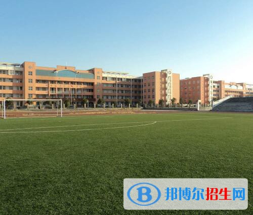 禹州中等專業(yè)學(xué)校2021年報(bào)名條件、招生對(duì)象