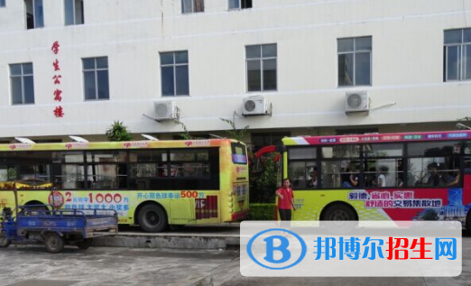 廣西玉林畜牧獸醫(yī)學(xué)校2020年報(bào)名條件、招生要求、招生對(duì)象 