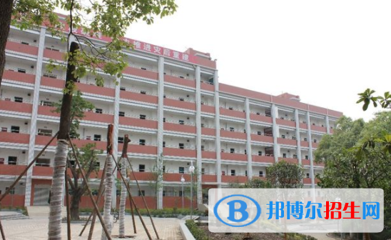 四川三臺第一中學
