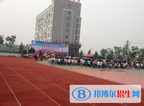 黃石俊賢高級(jí)技工學(xué)校地址在哪里