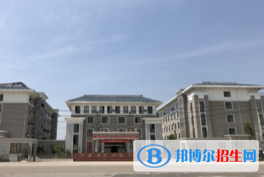 余干職業(yè)技術(shù)教育培訓中心2020年報名條件、招生要求、招生對象