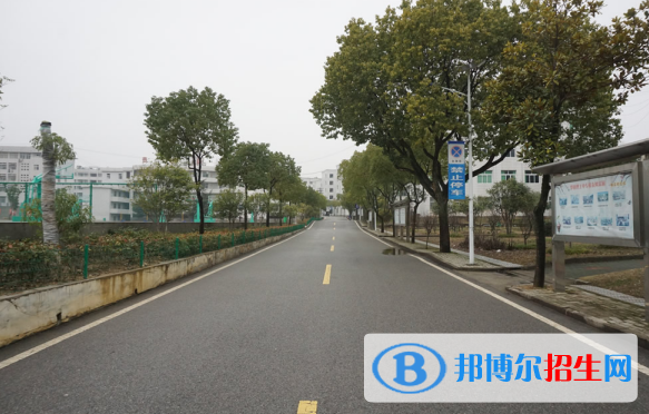 羅田理工中專(zhuān)2020年報(bào)名條件、招生要求、招生對(duì)象