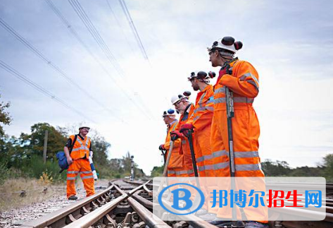 廣西2020年鐵路學(xué)校報(bào)名時(shí)間