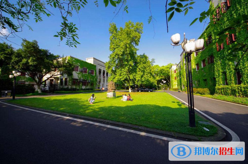 武穴理工中等專業(yè)學校2020年報名條件、招生要求、招生對象