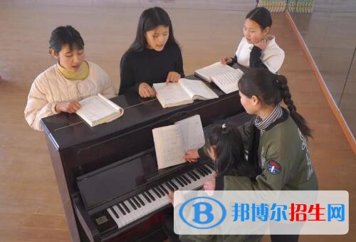 鄲城職業(yè)中等專業(yè)學(xué)校2021年招生辦聯(lián)系電話