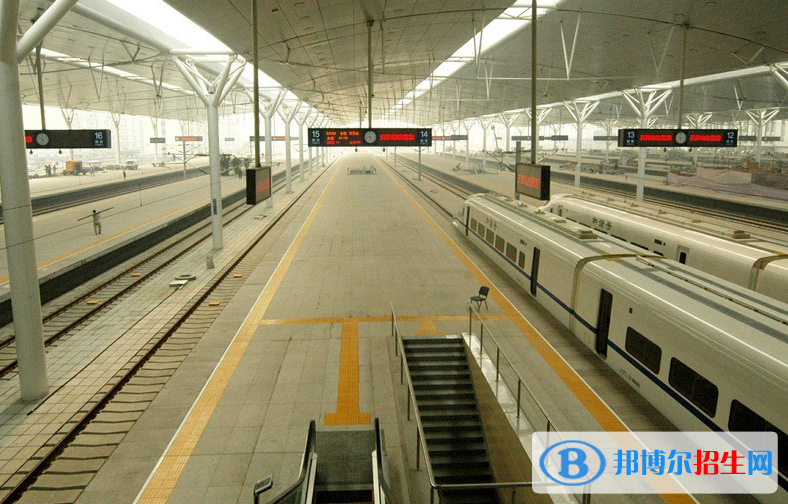 湖北2020年鐵路學(xué)校都能學(xué)什么