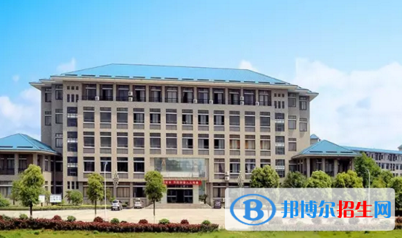 湖北寶業(yè)建工學校1