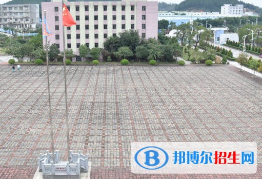 廣東2020年汽修學校畢業(yè)是什么學歷