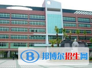 貴陽英才學(xué)校怎么樣，好不好