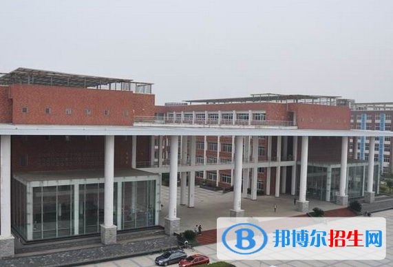 南昌2020年哪個大專學(xué)校的鐵路學(xué)校好