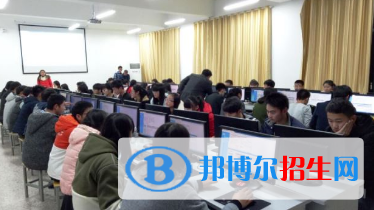 蘭州財稅學(xué)校2020年學(xué)費、收費多少