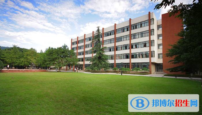 黃岡電子信息學(xué)校2020年報(bào)名條件、招生要求、招生對(duì)象