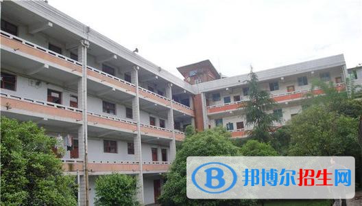 貴陽(yáng)工具廠技工學(xué)校地址在哪里