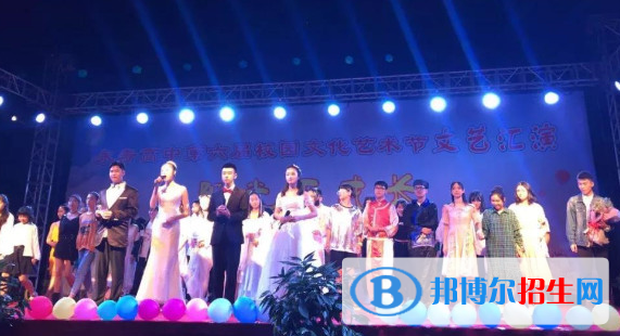 眉山東坡永壽高級中學(xué)