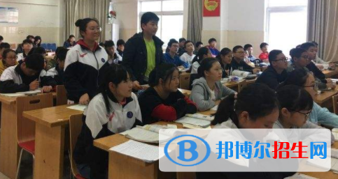 梧州輕工技工學校2020年報名條件、招生要求、招生對象 