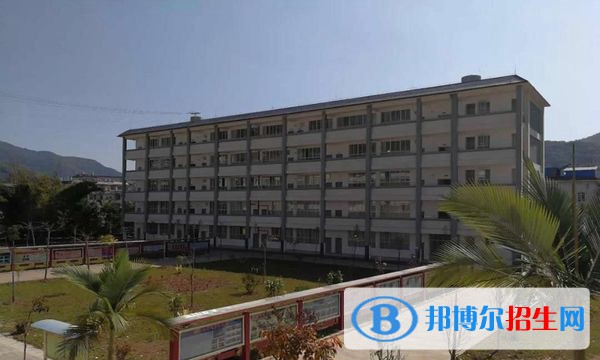 孟連縣職業(yè)高級中學怎么樣、好不好