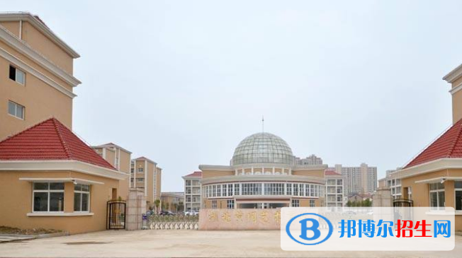黃岡藝術(shù)學(xué)校2020年報(bào)名條件、招生要求、招生對(duì)象