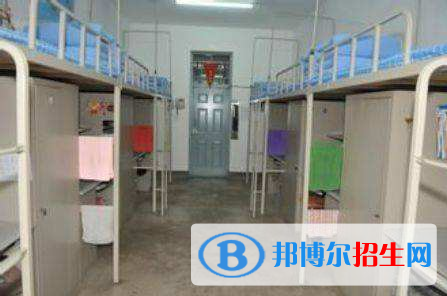 河南駐馬店財(cái)經(jīng)學(xué)校2021年宿舍條件