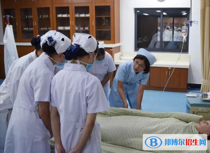 余杭衛(wèi)生中等專業(yè)學(xué)校2020年報(bào)名條件、招生要求、招生對象