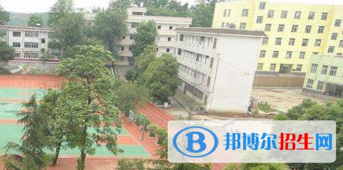 清鎮(zhèn)中等職業(yè)技術(shù)學(xué)校網(wǎng)站網(wǎng)址