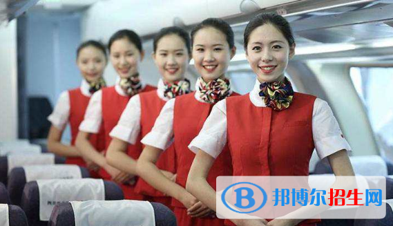 南寧2020年女生在鐵路學(xué)校學(xué)什么好