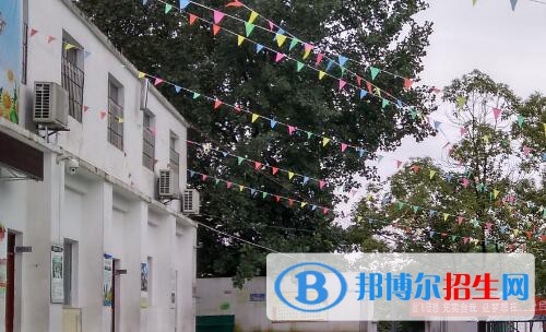 貴陽新城職業(yè)學(xué)校2020年報(bào)名條件、招生要求、招生對(duì)象