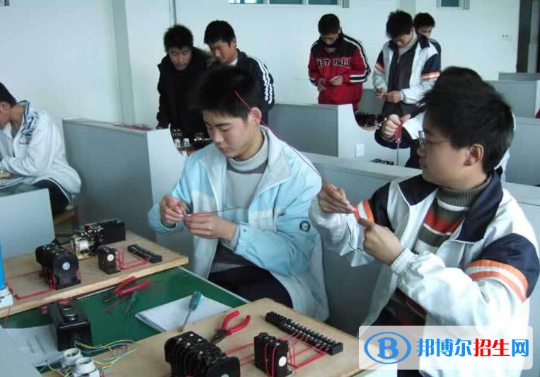 德清縣職業(yè)中等專業(yè)學(xué)校2020年報(bào)名條件、招生要求、招生對(duì)象