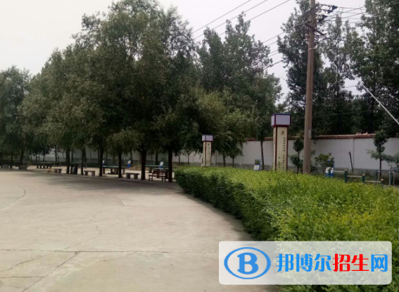洛陽中醫(yī)藥學(xué)校2021年有哪些專業(yè)