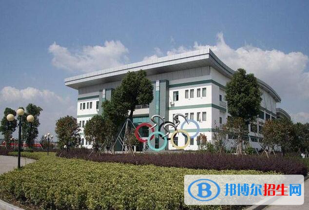臨海市高級(jí)職業(yè)中學(xué)2020年報(bào)名條件、招生要求、招生對(duì)象
