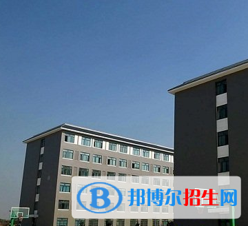 河南2020年鐵路學(xué)校學(xué)費(fèi)多少