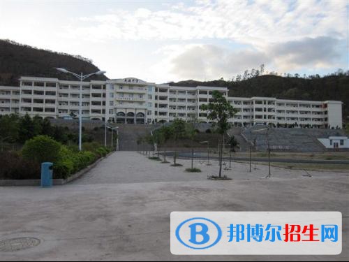 保山隆陽區(qū)職業(yè)技術(shù)學校怎么樣、好不好