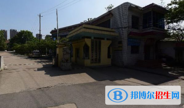 武鋼高級技工學校2