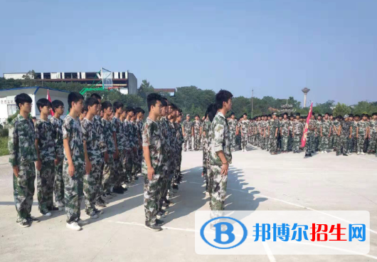 江西科技中等專(zhuān)業(yè)學(xué)校2020年招生辦聯(lián)系電話