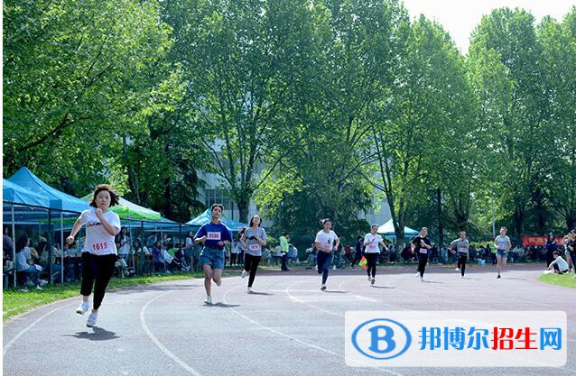 仙桃理工中等專業(yè)學(xué)校2020年報(bào)名條件、招生要求、招生對(duì)象