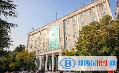 武漢音樂學(xué)校2020年報名條件、招生要求、招生對象