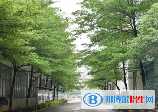 廣州華風技工學校2020年招生辦聯(lián)系電話