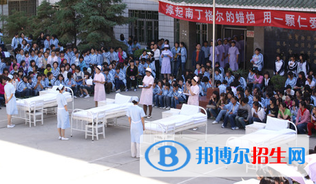 蘭州護士學(xué)校2020年招生簡章