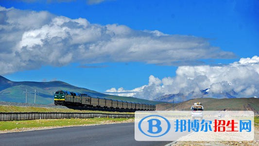成都2020年鐵路學(xué)校里面有哪些專業(yè)