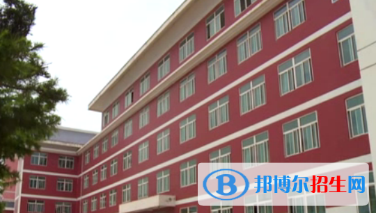 平涼理工中等專業(yè)學校2020年招生錄取分數(shù)線