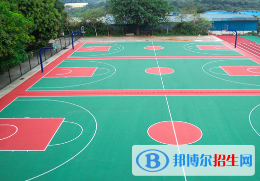 廣州藍(lán)天高級(jí)技工學(xué)校地址在哪里
