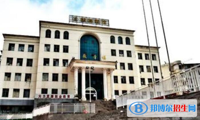 恩施信息技術(shù)學(xué)校2020年報(bào)名條件、招生要求、招生對(duì)象