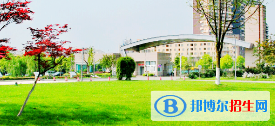 成都七中實(shí)驗(yàn)學(xué)校國際部
