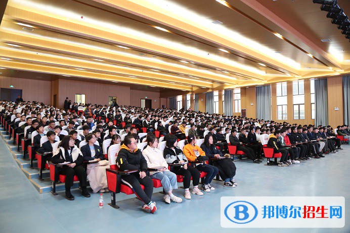 江蘇靖江中等專業(yè)學(xué)校2020年報(bào)名條件、招生要求、招生對(duì)象