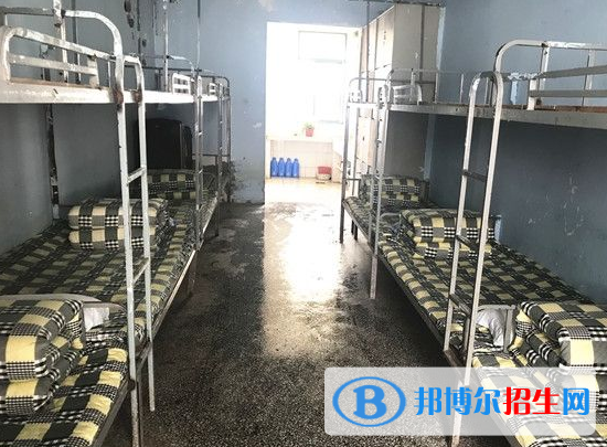 江蘇靖江中等專業(yè)學(xué)校2020年宿舍條件