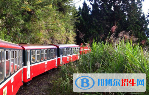貴陽2020年初中生考什么鐵路學校