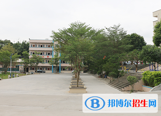 化州鑒江司法職業(yè)學(xué)校地址在哪里